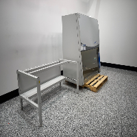 Labconco Logic+ 4' BioSafety Cabinet image 0